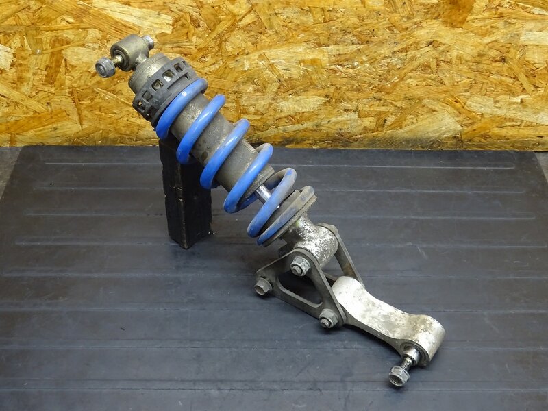 【251008】VT250スパーダ(MC20-1004)◆ リアサスペンションセット リアサス リアサスリンク リアショック 錆有 | 中古バイクパーツ通販・買取　ジャンクヤード鳥取　JunkYard