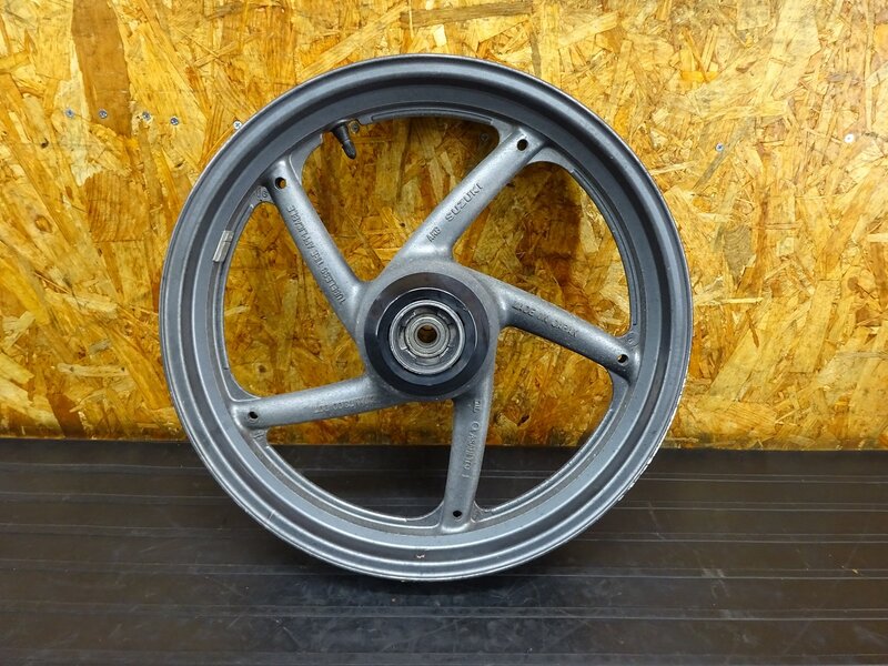 【251012】グース350(NK42A-101)◇ フロントホイール 17×3.00 曲がり有 ジャンク!! 【グース250 Goose | 中古バイクパーツ通販・買取　ジャンクヤード鳥取　JunkYard