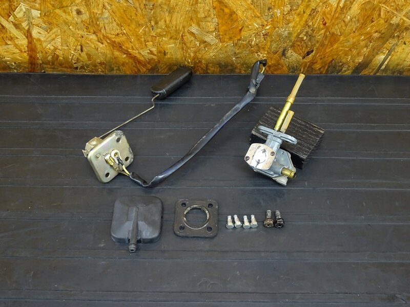 【251128】ZRX400(ZR400E)◇ 燃料センサー ガソリンセンサー フューエルセンサー コック 【ZRX-2 ZRX-Ⅱ | 中古バイクパーツ通販・買取　ジャンクヤード鳥取　JunkYard