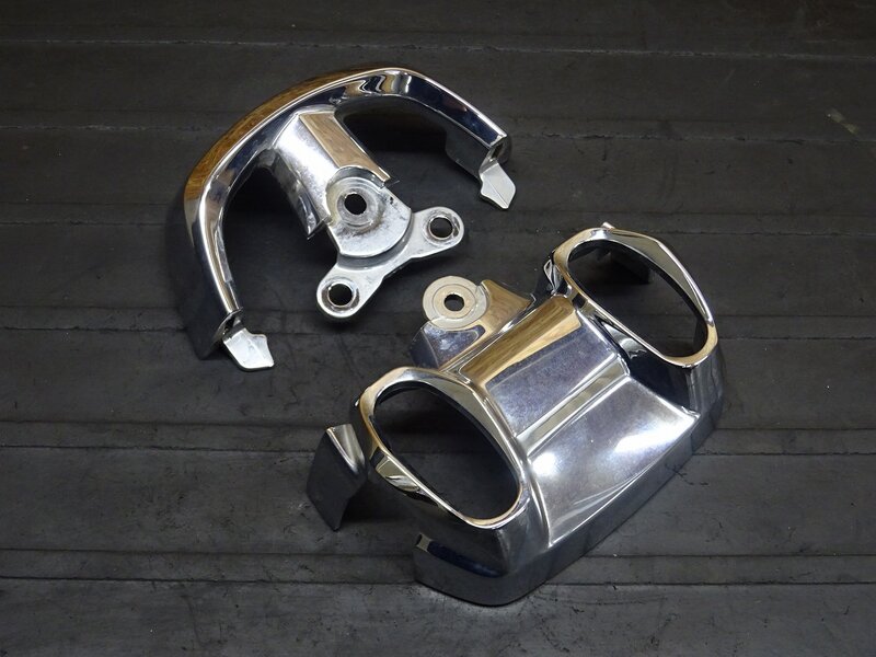 【251210】スカイウェイブ250S(CJ46A-104)◆ ハンドルポストカバー ハンドルクランプカバー ハンドルカバー | 中古バイクパーツ通販・買取　ジャンクヤード鳥取　JunkYard