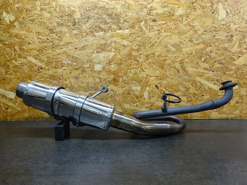 【251217】スカイウェイブ250(CJ46A-114)◆ 社外マフラー エキパイ サイレンサー SP忠男?? 削れ/凹み/変形有 ジャンク!! | 中古バイクパーツ通販・買取　ジャンクヤード鳥取　JunkYard