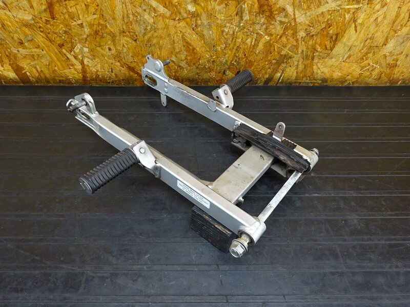 【260105】クロスカブ110(JA45-1003)◇ スイングアーム ピポットシャフト トルクロッド | 中古バイクパーツ通販・買取　ジャンクヤード鳥取　JunkYard