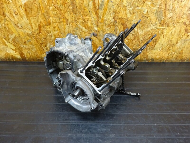 【260112】FZR250R(3LN-281)◇ エンジン腰下 ミッション クランクケース クランクシャフト コンロッド ※エンジンパーツ | 中古バイクパーツ通販・買取　ジャンクヤード鳥取　JunkYard