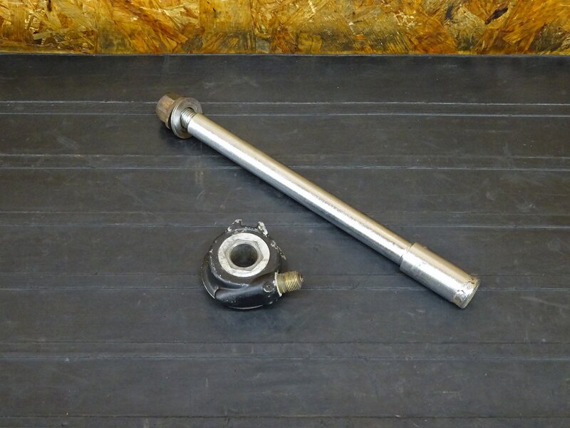 【260215】SR400(RH01J-008)◇ スピードメーターギア メーターギヤ フロントアクスルシャフト 【イモビ付 | 中古バイクパーツ通販・買取　ジャンクヤード鳥取　JunkYard