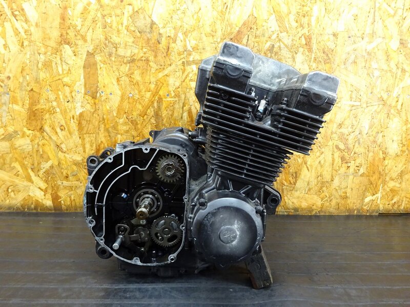 【250621】XJR400(4HM-010)◇ 部品取りエンジン 始動確認後取り外し!! 圧縮9 kg/cm2 削れ フィン破損有 【XJR400R RH02J | 中古バイクパーツ通販・買取　ジャンクヤード鳥取　JunkYard