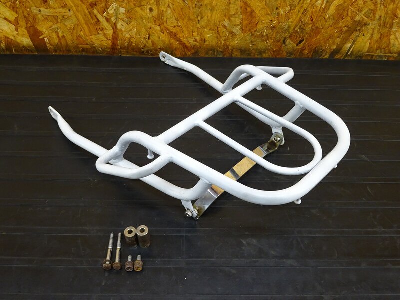 【250913】KDX125SR(DX125A-008)◇ リアキャリア 荷台 純正オプション?? 色塗り 曲がり有 ※検索:200 220 250 | 中古バイクパーツ通販・買取　ジャンクヤード鳥取　JunkYard