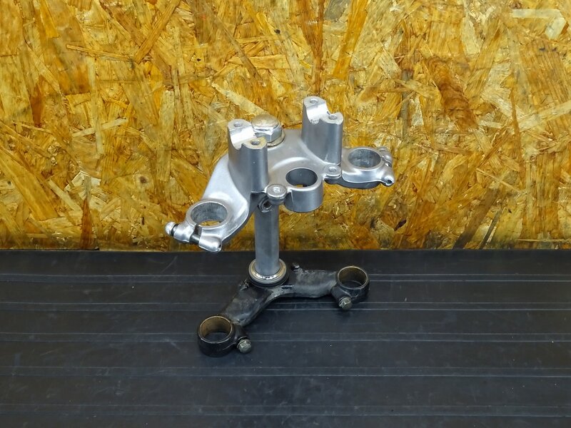【251004】GB250クラブマン(MC10-1402)◇ ステムセット アンダーブラケット トップブリッジ | 中古バイクパーツ通販・買取　ジャンクヤード鳥取　JunkYard