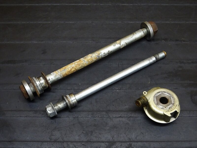 【251115】SDR200(2TV-007)◆ アクスルシャフト前後セット フロント/リアアクスルシャフト メーターギア | 中古バイクパーツ通販・買取　ジャンクヤード鳥取　JunkYard