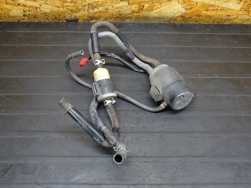 【251213】ブロス400(NC25-1100)◆ 燃料ポンプ ガソリンポンプ フューエルポンプ 燃ポン ジャンク！ 【BROS ブロス650 | 中古バイクパーツ通販・買取　ジャンクヤード鳥取　JunkYard