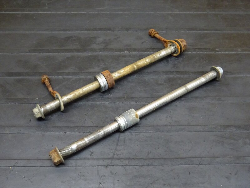 【251215】モトラ(AD05-1002)◆ アクスルシャフト前後セット フロントアクスルシャフト リアアクスルシャフト 【CT50J | 中古バイクパーツ通販・買取　ジャンクヤード鳥取　JunkYard
