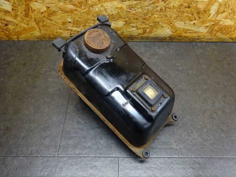 【251215】モトラ(AD05-1002)◆ 燃料タンク ガソリンタンク フューエルタンク 燃料ゲージ フューエルゲージ 中錆有 【CT50J | 中古バイクパーツ通販・買取　ジャンクヤード鳥取　JunkYard