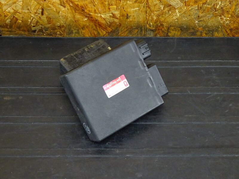 【260112】FZR250R(3LN-281)◇ CDI イグナイター | 中古バイクパーツ通販・買取　ジャンクヤード鳥取　JunkYard