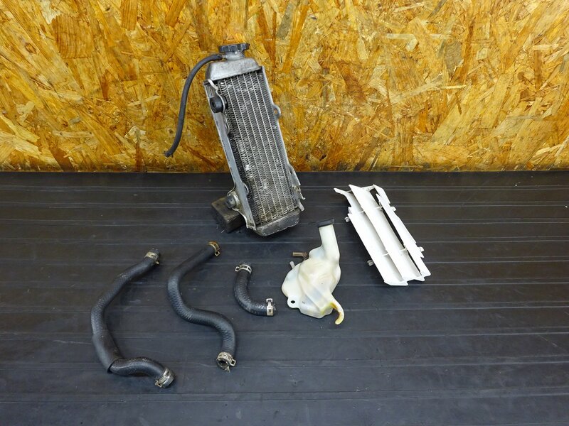 【260203】CRM80(HD12-1100)◇ ラジエーターセット ラジエーターコア ラジエター ガード ホース リザーブ/クーラントタンク 【後期 | 中古バイクパーツ通販・買取　ジャンクヤード鳥取　JunkYard