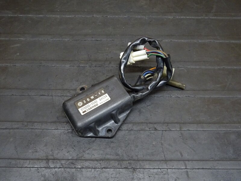 【260302】SR400(1JR-302)◆ CDI イグナイター 3GW-10 【検:SR500 1JN 2J2 2H6 | 中古バイクパーツ通販・買取　ジャンクヤード鳥取　JunkYard