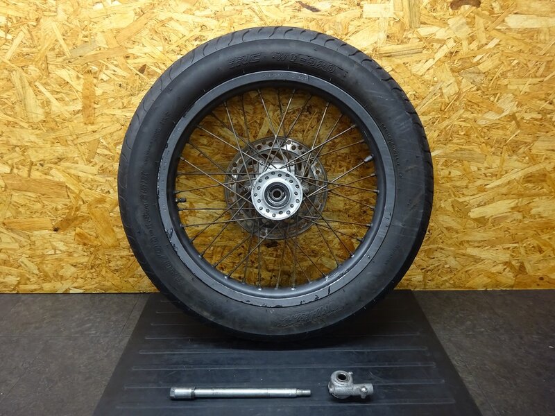 【250123】FTR223(MC34-1104)◆ フロントホイール 18×2.50 フロントアクスルシャフト メーターギア | 中古バイクパーツ通販・買取　ジャンクヤード鳥取　JunkYard