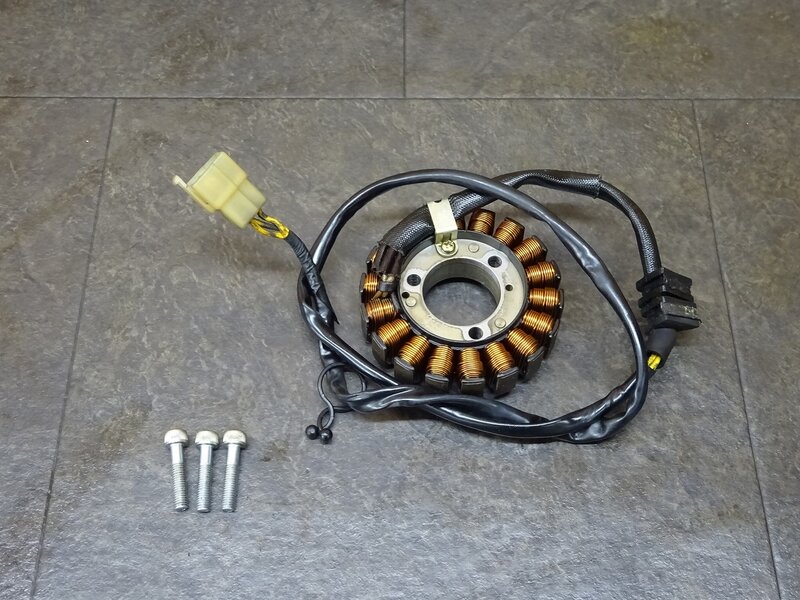 【250505】CBR250RR(MC22-1009)◆ ジェネレーター ※エンジンパーツ MC14E | 中古バイクパーツ通販・買取　ジャンクヤード鳥取　JunkYard