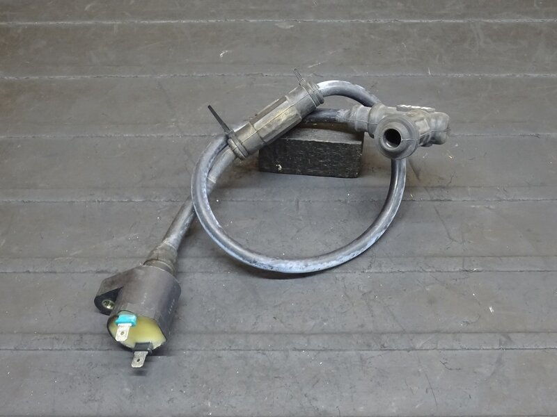 【251020】FTR223(MC34-1106)◆ イグニッションコイル 社外プラグコード プラグキャップ NGK | 中古バイクパーツ通販・買取　ジャンクヤード鳥取　JunkYard