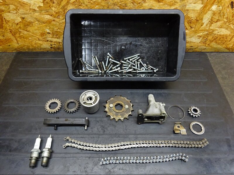 【251044】CB350(CB350-1069)◆ エンジンボルトセット カムチェーンテンショナー ※エンジンパーツ【検索:CB250 エクスポート セニア | 中古バイクパーツ通販・買取 ジャンクヤード鳥取 JunkYard