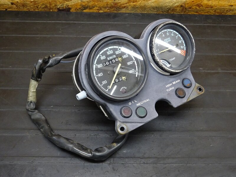 【251213】ブロス400(NC25-1100)◆ スピードメーター タコメーター インジケーターランプ 56156km 割れ/破損有 【BROS ブロス650 | 中古バイクパーツ通販・買取　ジャンクヤード鳥取　JunkYard