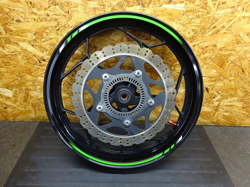 【251220】Ninja250(EX250L-019)◆ フロントホイール 17×2.75 【ABS付 | 中古バイクパーツ通販・買取　ジャンクヤード鳥取　JunkYard