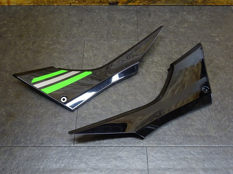 【251220】Ninja250(EX250L-019)◆ サイドカバー左右セット サイドカウル 【ABS付 | 中古バイクパーツ通販・買取　ジャンクヤード鳥取　JunkYard
