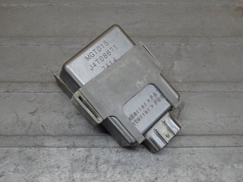 【251226】テンプター(NK43A-100)◆ CDI イグナイター MGT015 J4T08671 7414 動作確認済!! 【ST400 | 中古バイクパーツ通販・買取　ジャンクヤード鳥取　JunkYard