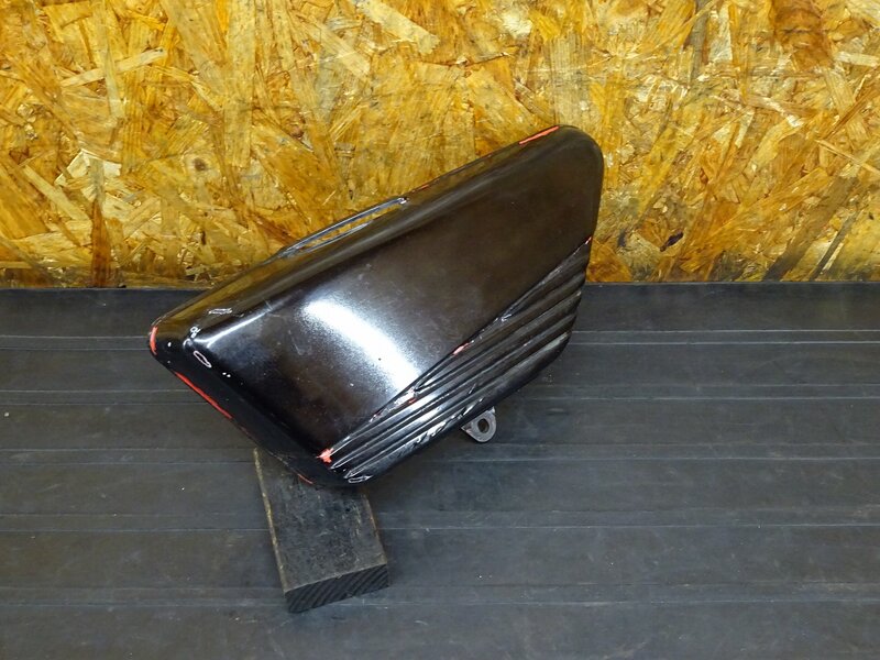 【251229】GT80(3M8-000)◇ サイドカバー左 サイドカウル 色塗り/傷有 【検:GT50 374 ミニトレ モノサス | 中古バイクパーツ通販・買取　ジャンクヤード鳥取　JunkYard