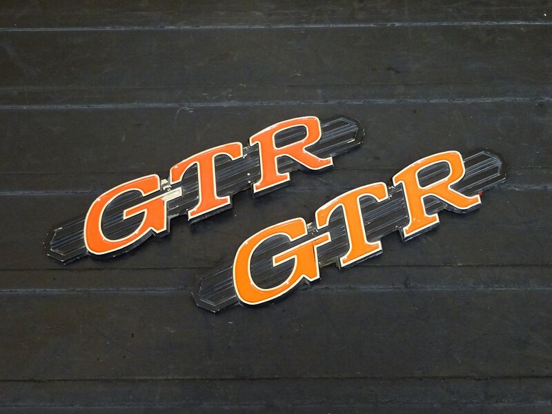 【250428】◇ エンブレム GTR 取付使用未確認 サイドカバー?? GT | 中古バイクパーツ通販・買取　ジャンクヤード鳥取　JunkYard