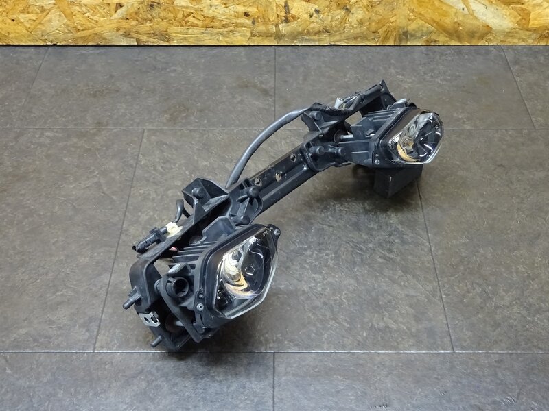 【250505】◆ ヘッドライト 傷/配線加工有 ※検：YZF-R6 BN6 現行型 | 中古バイクパーツ通販・買取　ジャンクヤード鳥取　JunkYard
