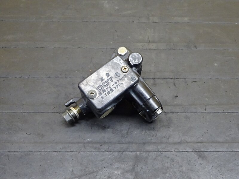 【250720】CBR250RR(MC51-1005)◆ フロントマスターシリンダー ブレーキマスター Φ1/2 | 中古バイクパーツ通販・買取　ジャンクヤード鳥取　JunkYard