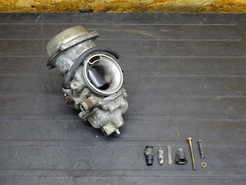 【250807】GB400TT(NC20-1011)◆ キャブレター キャブ 腐食有 【検索:GB500TT | 中古バイクパーツ通販・買取　ジャンクヤード鳥取　JunkYard