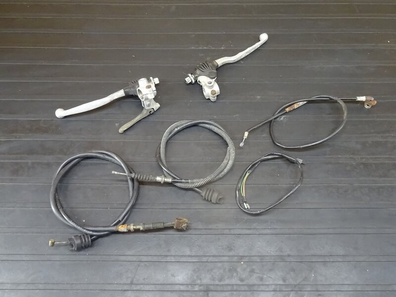 【250914】SR500(1JN-226)● レバー左右セット クラッチ/ブレーキ/デコンプ ホルダー ワイヤー 【検索:2J2 SR400 2H6 1JR | 中古バイクパーツ通販・買取　ジャンクヤード鳥取　JunkYard
