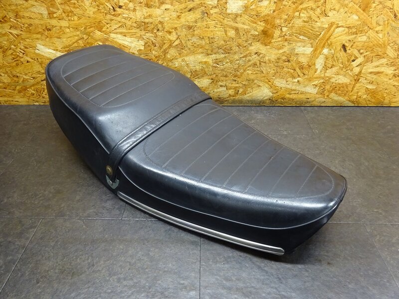 【251013】XS650SP(447-904)◆ シート タンデムベルト 破れ小有 【SPL スペシャル ※検索：3G5 TX650 | 中古バイクパーツ通販・買取　ジャンクヤード鳥取　JunkYard