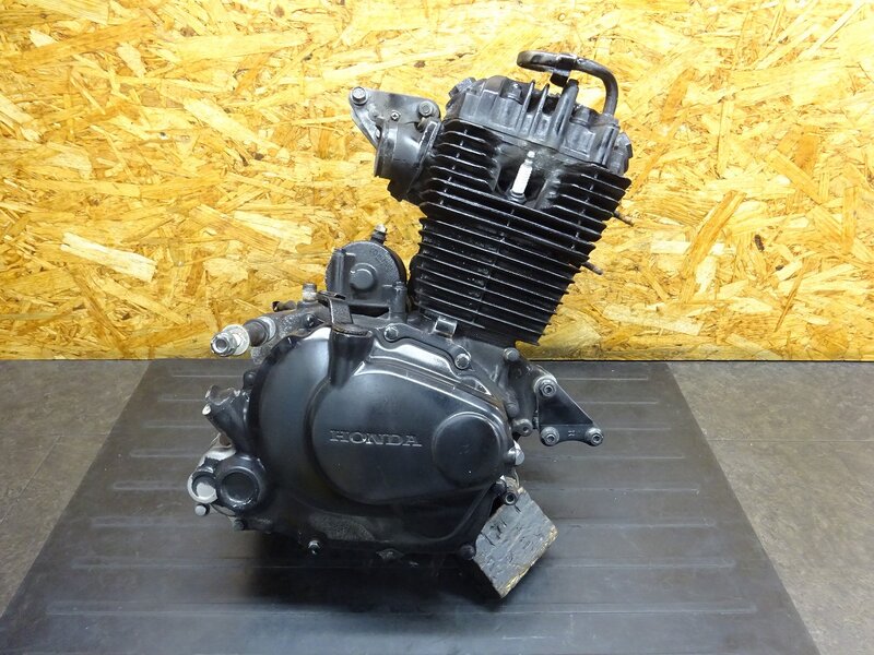 【251020】FTR223(MC34-1106)◆ 中古エンジン 始動確認後取り外し!! ジェネレーター セルモーター 圧縮10kg/cm2 色塗り有 | 中古バイクパーツ通販・買取　ジャンクヤード鳥取　JunkYard