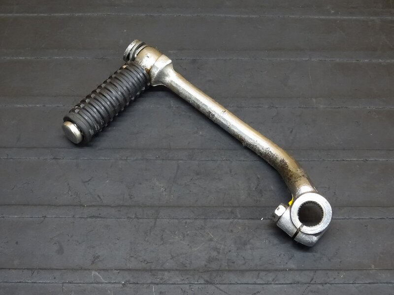 【251044】CB350(CB350-1069)◆ キックペダル スターターペダル 【検索:CB250 エクスポート セニア | 中古バイクパーツ通販・買取 ジャンクヤード鳥取 JunkYard