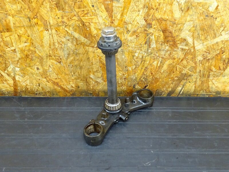 【251103】ZRX400(ZR400E-004)◇ ステム アンダーブラケット 【前期 ZRX-2 ZRX-Ⅱ | 中古バイクパーツ通販・買取　ジャンクヤード鳥取　JunkYard