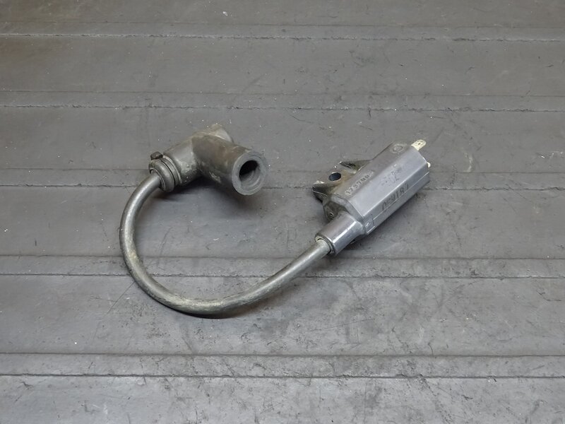 【251114】KDX125SR(DX125A-016)◆ イグニッションコイル プラグコード プラグキャップ 【検索：200 220 250 | 中古バイクパーツ通販・買取　ジャンクヤード鳥取　JunkYard