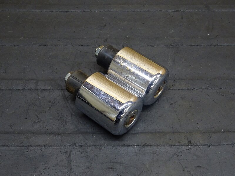 【251210】スカイウェイブ250S(CJ46A-104)◆ バーエンド 削れ有 | 中古バイクパーツ通販・買取　ジャンクヤード鳥取　JunkYard