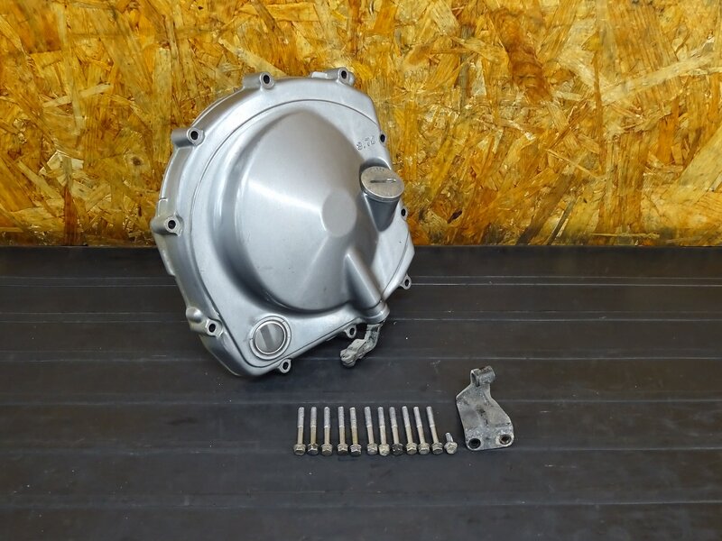 【260301】ZZR400(ZX400N-008)◇ エンジンカバー右 クラッチカバー ※検:ZRX400 ZZ-R600 ZX600 【エンジンパーツ ZZ-R400 | 中古バイクパーツ通販・買取　ジャンクヤード鳥取　JunkYard