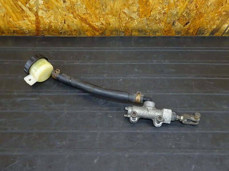 【260312】ゼファー400(ZR400C-094)◇ リアブレーキマスターシリンダー ブレーキマスター Φ1/2 【C5 | 中古バイクパーツ通販・買取　ジャンクヤード鳥取　JunkYard