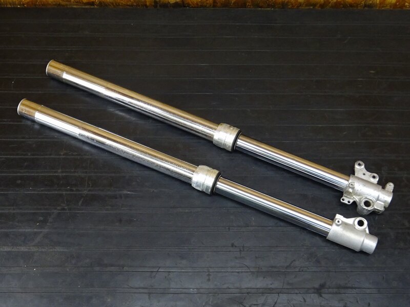 【260322】KDX125SR(DX125A-022)◆ フロントフォーク インナーチューブ アウターチューブ ボトムケース 倒立フォーク 【検索：200 220 250 | 中古バイクパーツ通販・買取　ジャンクヤード鳥取　JunkYard